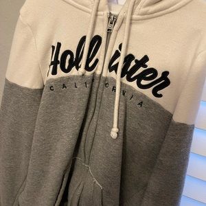 holister sweater